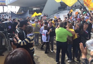 Servidores dançaram durante discurso das autoridades na abertura da Expointer