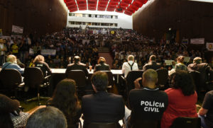 Audiência pública na AL lotou Teatro Dante Barone